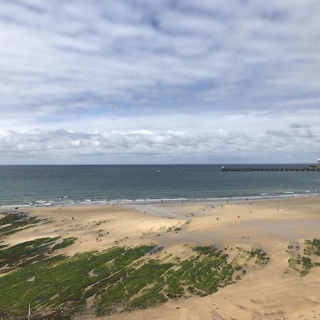 Appartement T2 Refait A Neuf Avec Balcon Face Mer Et Ascenseur, Au Coeur Des Sables-D'Olonne - Fr-1-485-70 Les Sables-dʼOlonne Exteriér fotografie